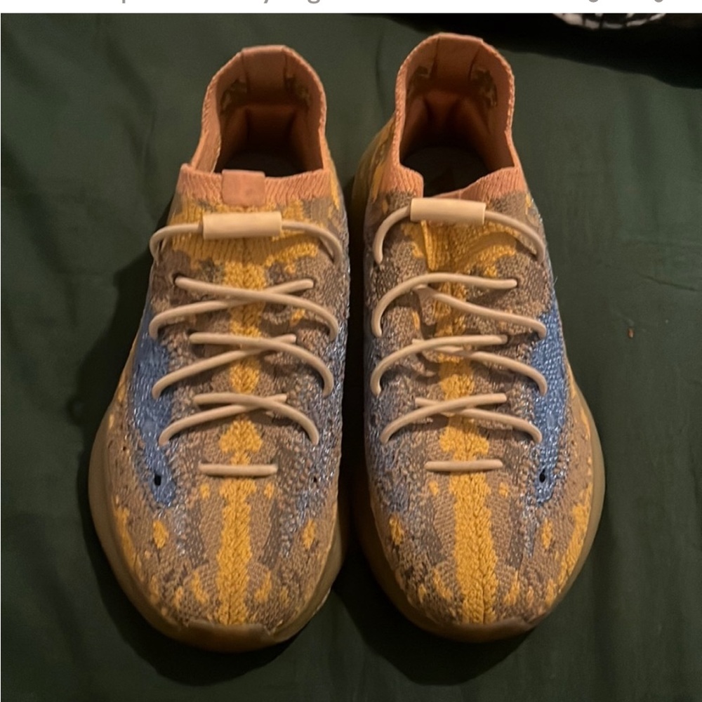 Great condition, no box
